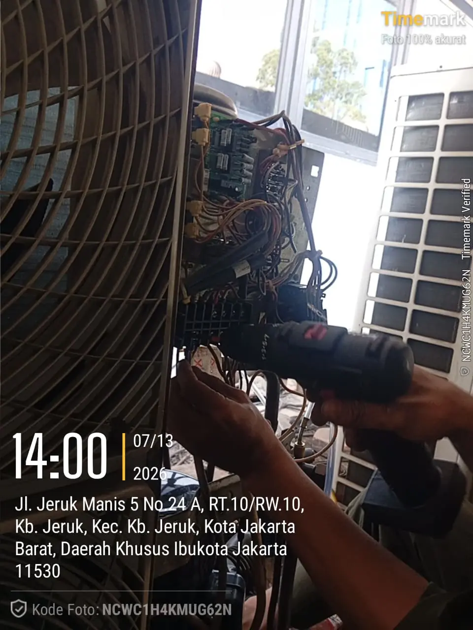 Replacement Compressor AC Ceiling - PT Dwi Putra Bhagawanta