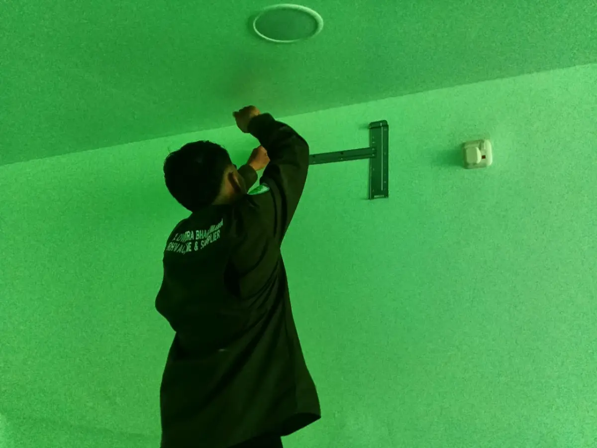 Pengadaan dan Installasi 5 Unit AC Split Wall Brand LG